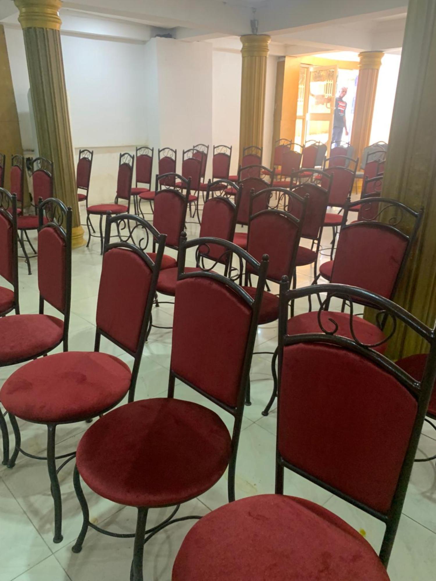 E-Suites Hotel, Абуджа Экстерьер фото